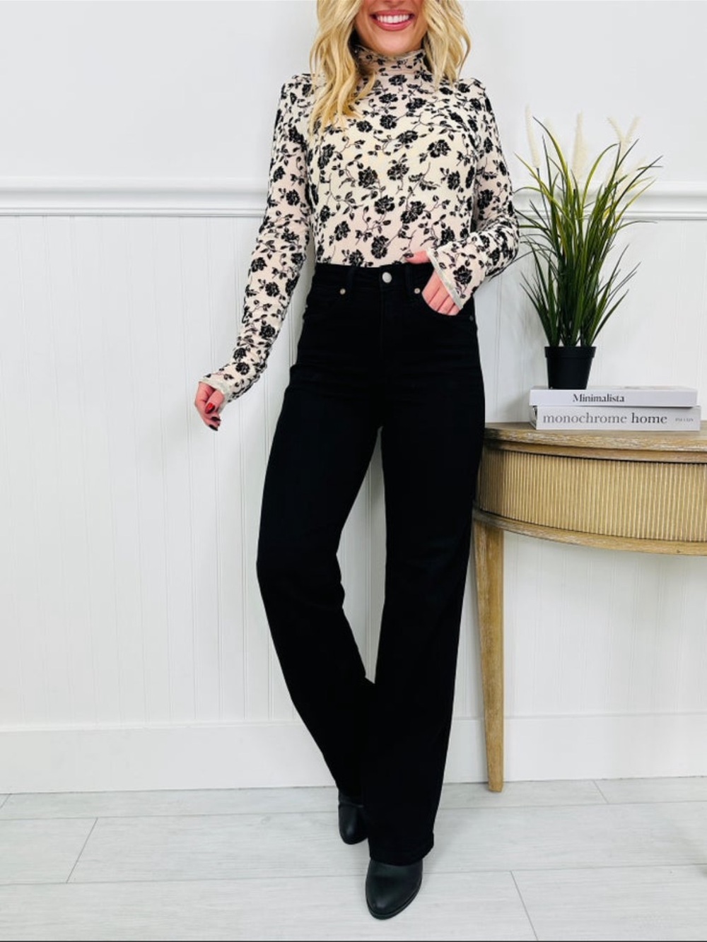 Judy Blue Forever Flattering Tummy Control Straight Leg Black Jeans